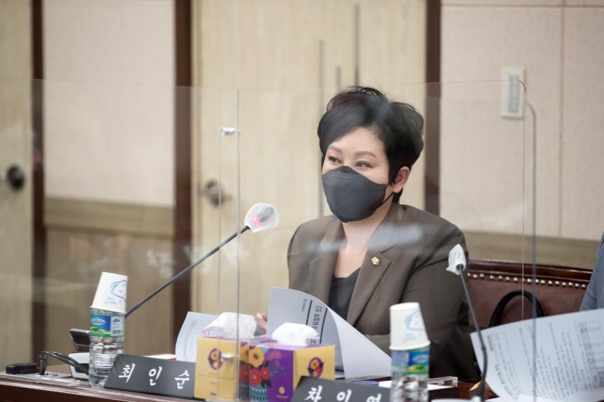 제239회 영등포구의회 제1차 정례회 사회건설위원회 업무보고