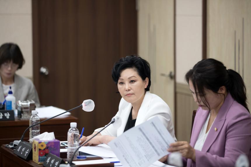 제245회 영등포구의회 제1차 정례회 사회건설위원회 업무보고
