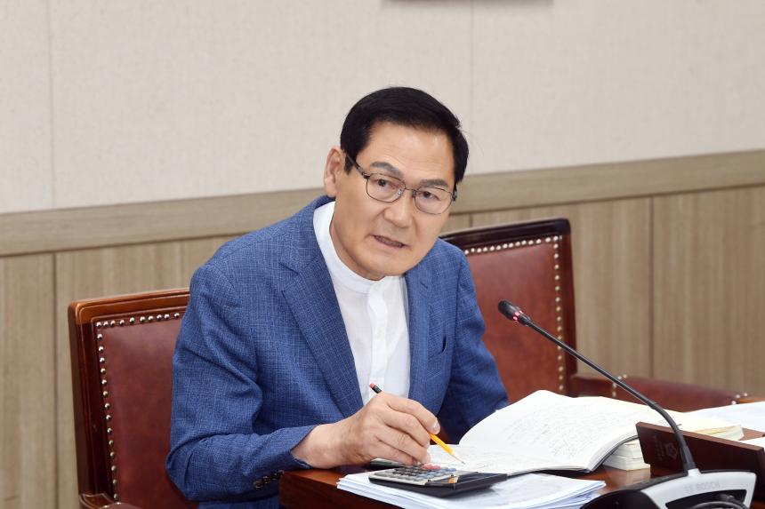 제261회 제1차 정례회 추가경정예산안 심사 