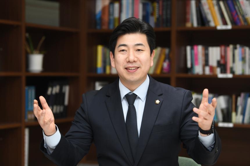 전국매일신문인터뷰