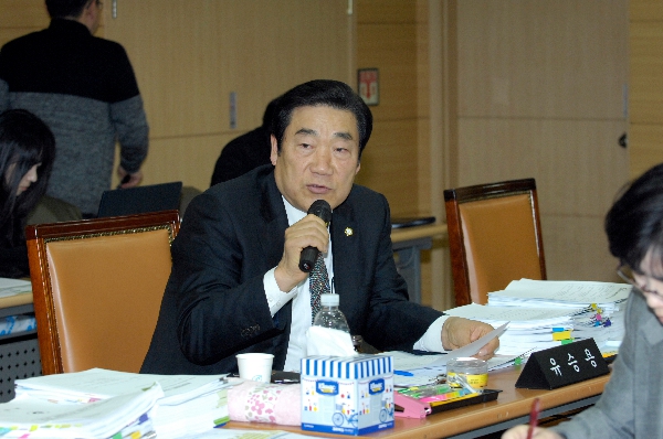 2015년 제2차정레회 사회건설위원회 행정사무감사(강평)
