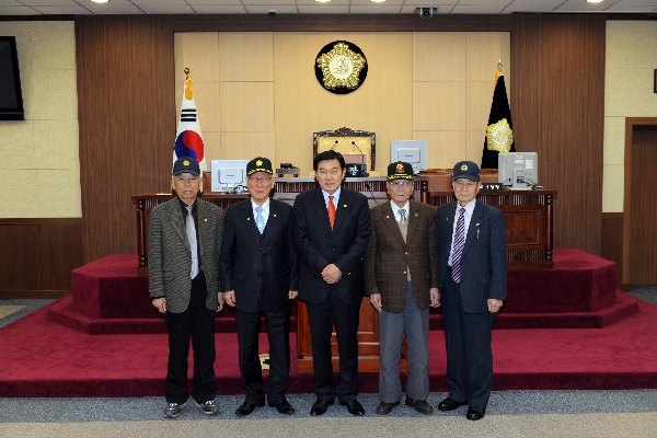  6.25 참전용사회부회장 방문