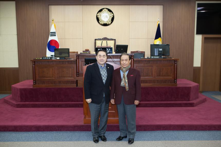 구민 의회방문