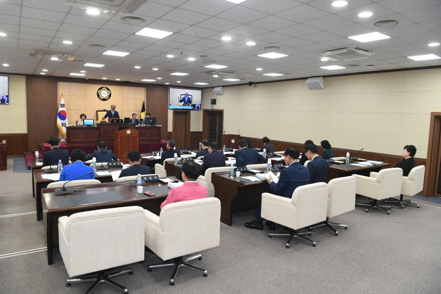 제214회 제1차정례회 개회