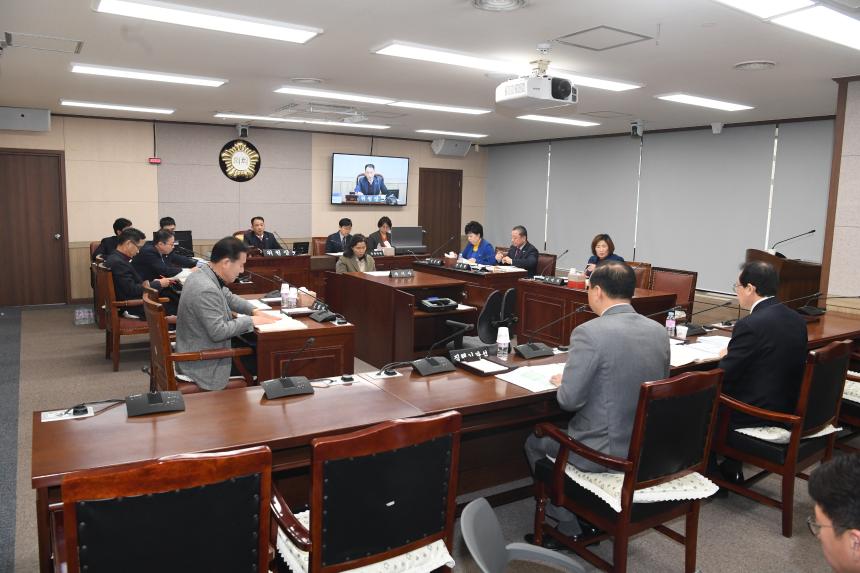 제218회 영등포구의회 2019년도 제2차정례회 행정위원회 예산안 심사