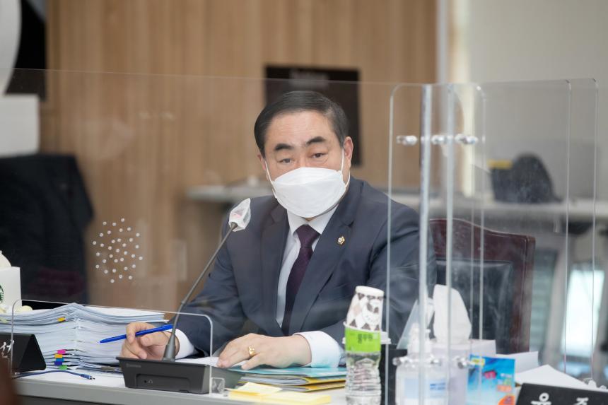 제234회 영등포구의회 제2차 정례회 사회건설위원회 행정사무감사 강평