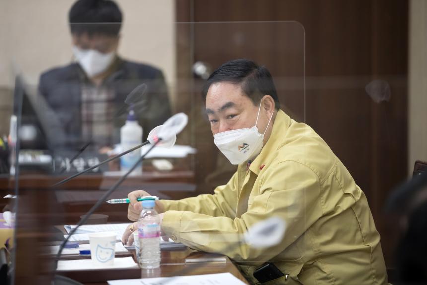 제236회 영등포구의회 임시회 사회건설위원회 조례안 등 심사