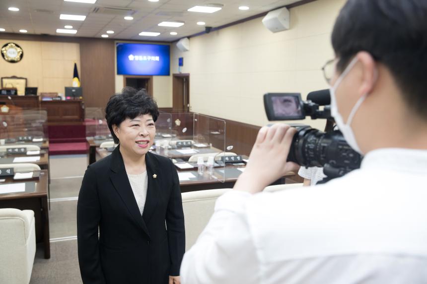 cmb미니인터뷰