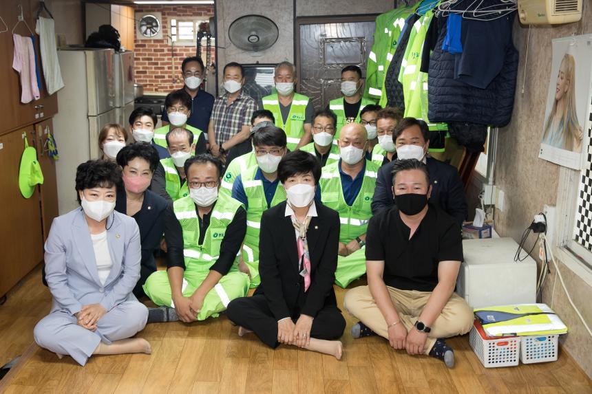 폭염대비 환경미화원 격려방문