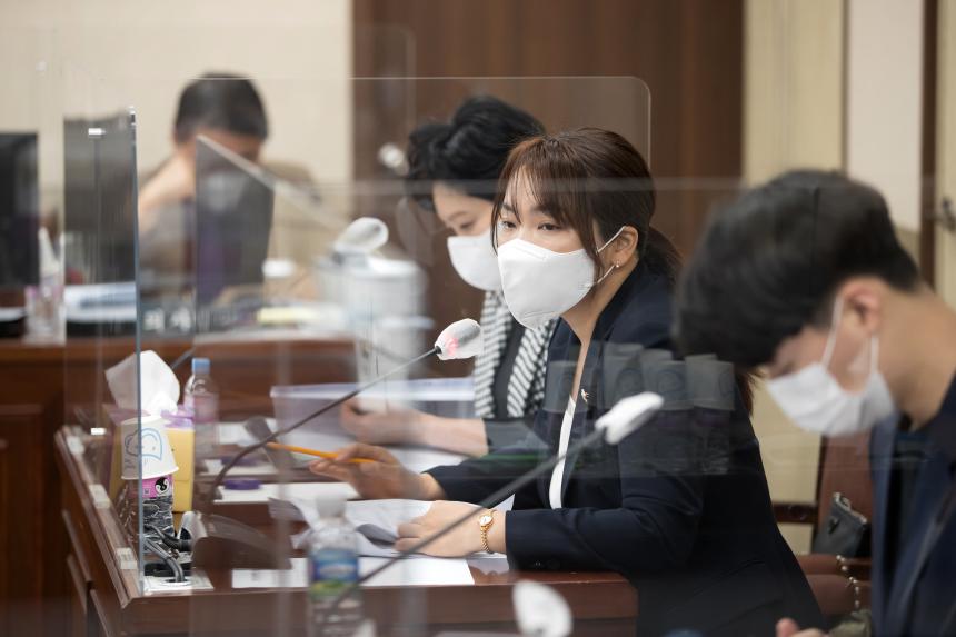 제239회 영등포구의회 제1차 정례회 사회건설위원회 업무보고