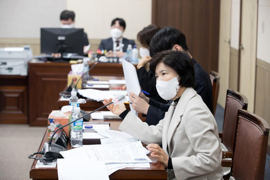 제241회 제2차 정례회 사회건설위원회 업무보고