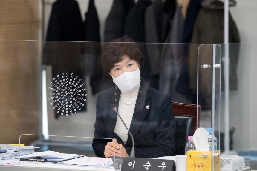 제241회 영등포구의회 제2차 정례회 사회건설위원회 행정사무감사 강평