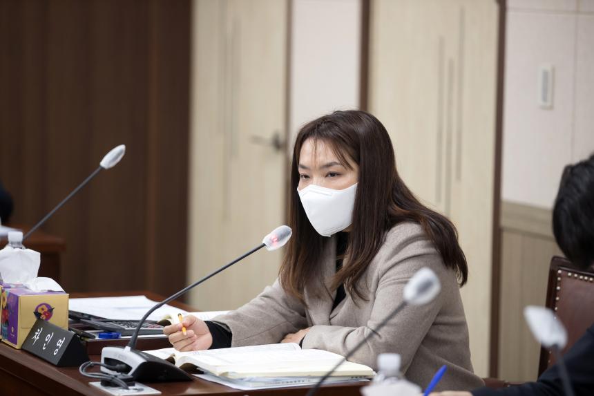 제241회 영등포구의회 제2차 정례회 사회건설위원회 예산안 심사