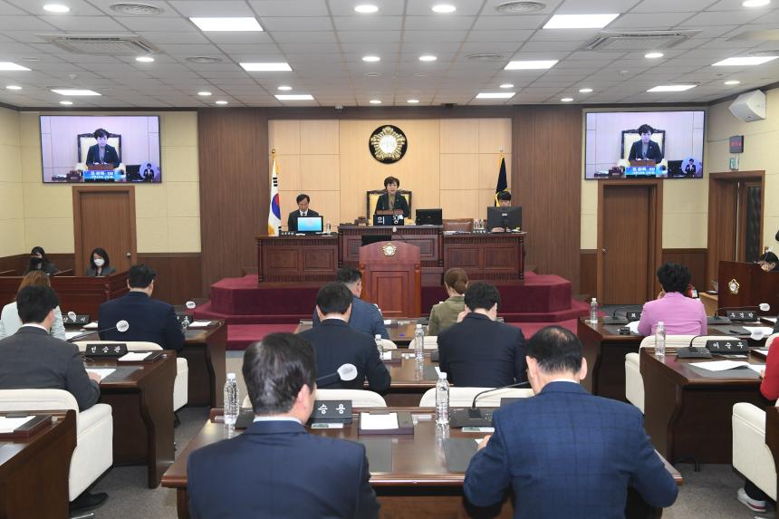 제243회 영등포구의회 임시회 개회