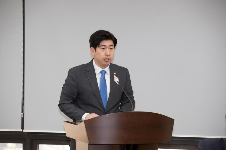 제243회 영등포구의회 임시회 사회건설위원회 조례안등 심사
