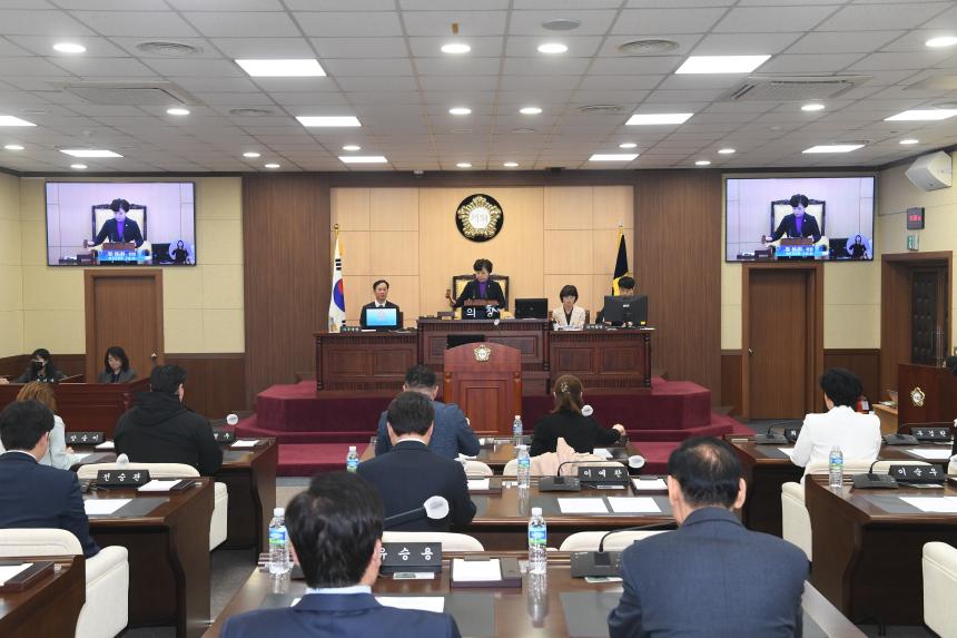 제243회임시회 폐회