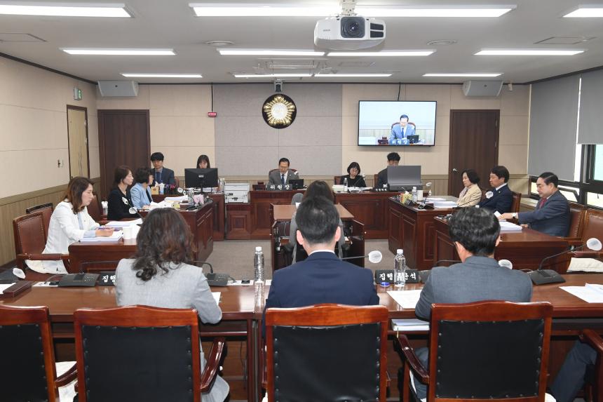 제244회 영등포구의회 임시회 행정위원회