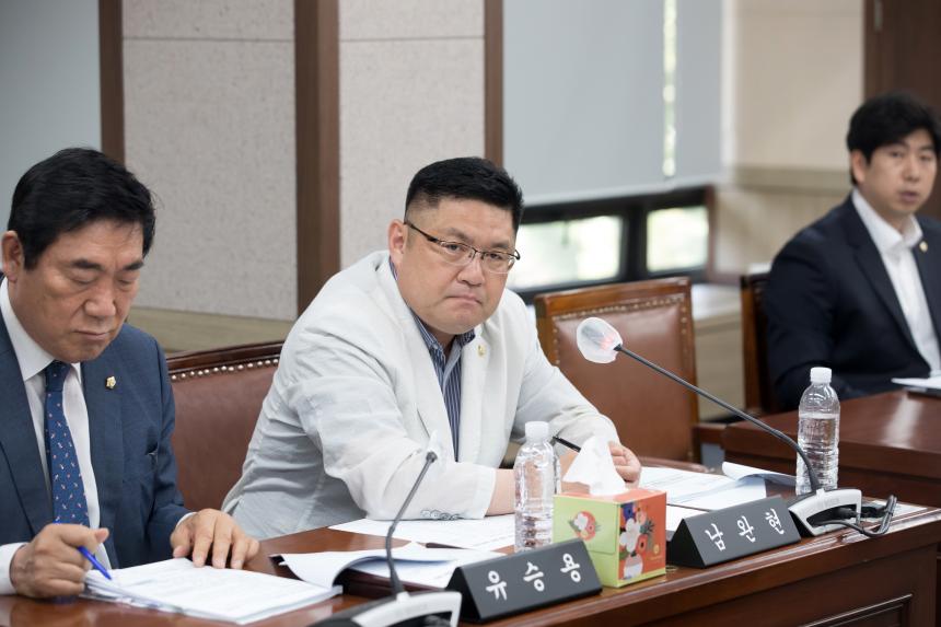 제245회 영등포구의회 제1차 정례회 사회건설위원회 업무보고