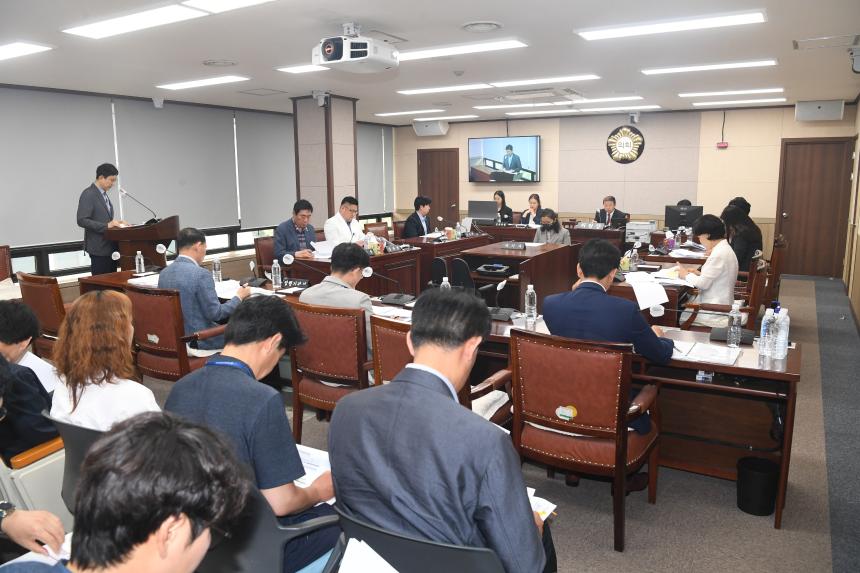 제245회 영등포구의회 제1차 정례회 사회건설위원회 업무보고