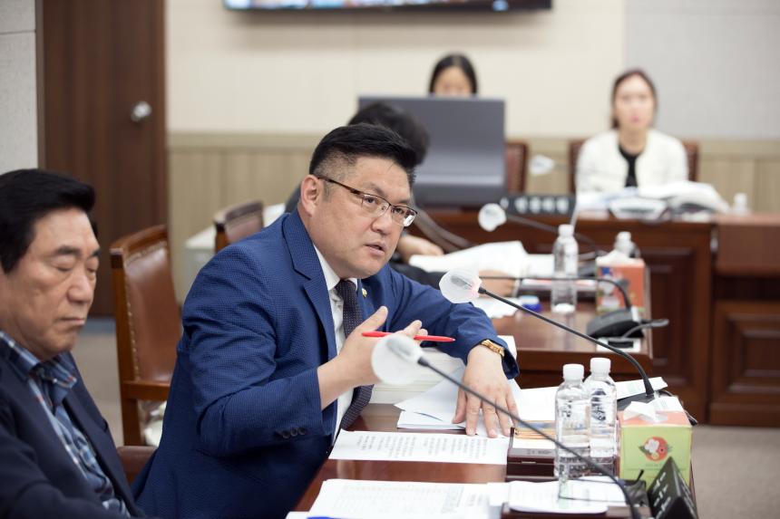 제245회 영등포구의회 제1차 정례회 사회건설위원회 추경예산안심사