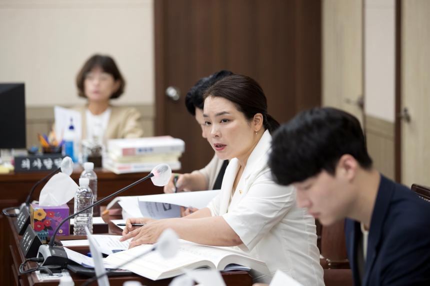 제245회 영등포구의회 제1차 정례회 사회건설위원회 추경예산안심사