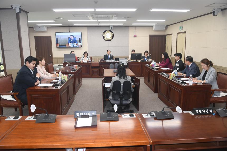 제2세종문화회관건립지연등 행정사무조사특별위원회