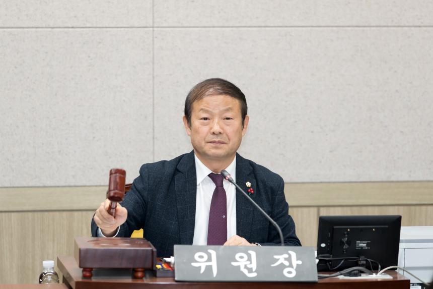 제249회 영등포구의회 제2차 정례회 사회건설위원회 업무보고