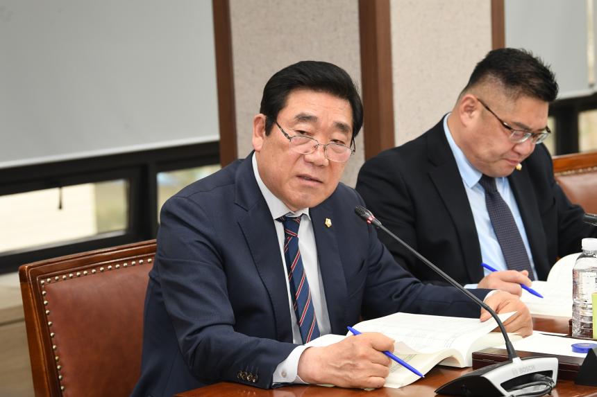 제249회 제2차 정례회 사회건설위원회  예산안 심사