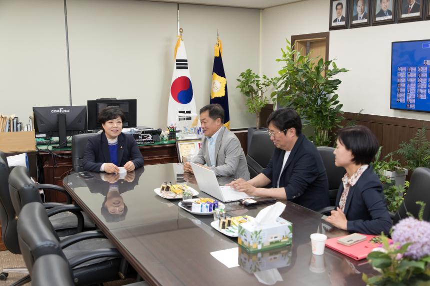 전 서울시의장 방문