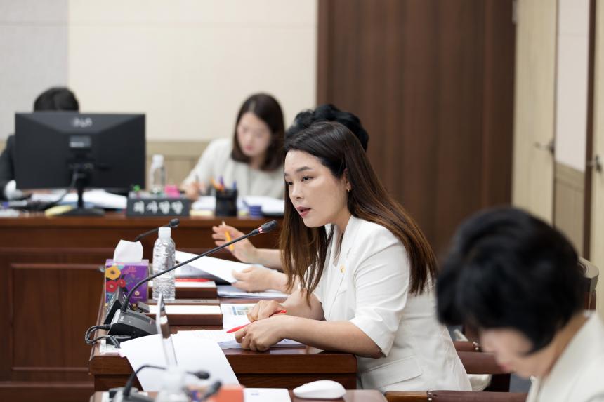 제252회 영등포구의회 제1차 정례회 사회건설위원회 업무보고