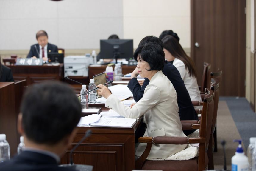 제252회 영등포구의회 제1차 정례회 사회건설위원회 업무보고