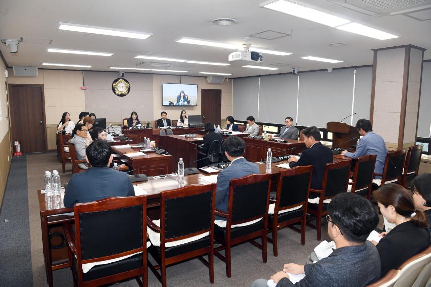 제254회 임시회 행정위원회 조례안심사