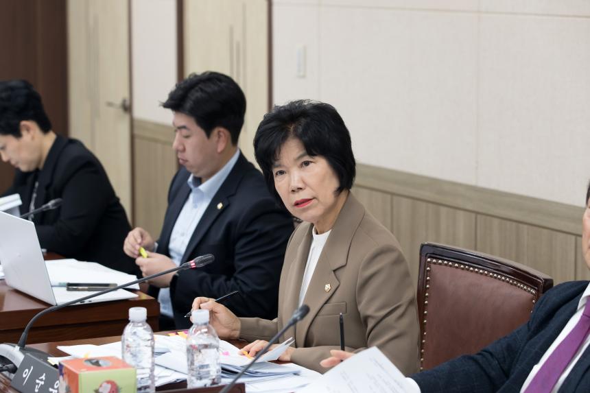 제256회 영등포구의회 임시회 사회건설위원회 업무보고