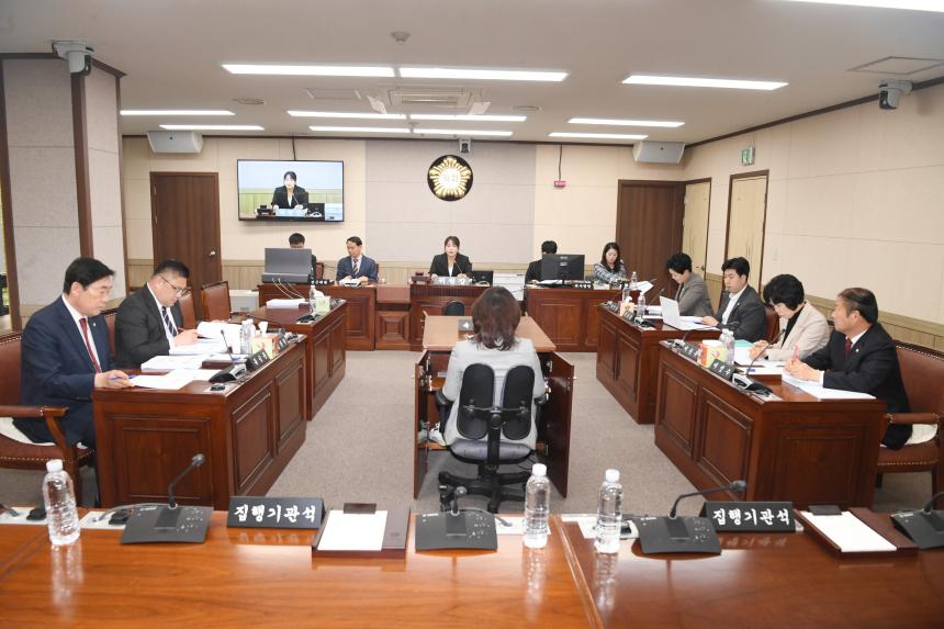제256회 임시회 사회건설위원회 조례안심사