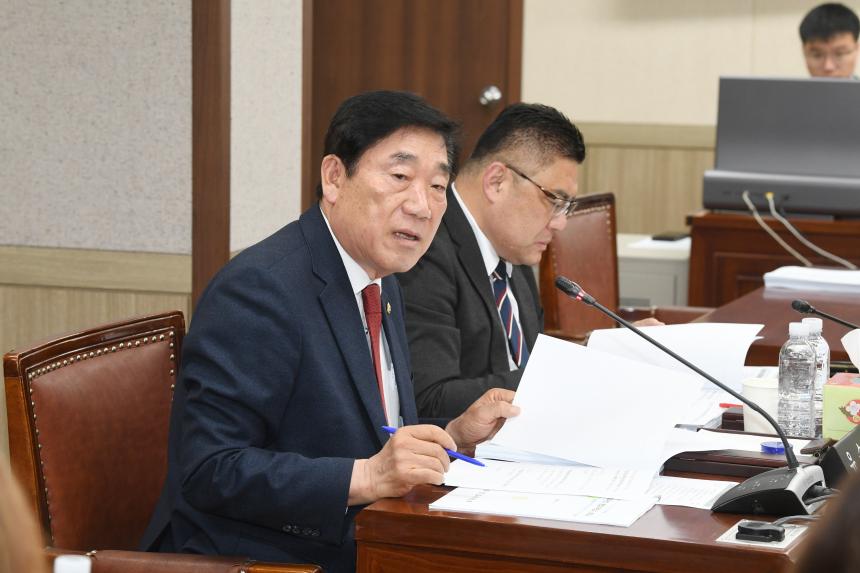 제256회 임시회 사회건설위원회 조례안심사