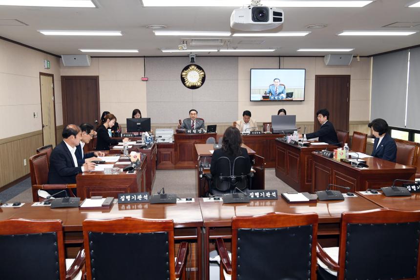 제260회 임시회 폐회중 운영위원회