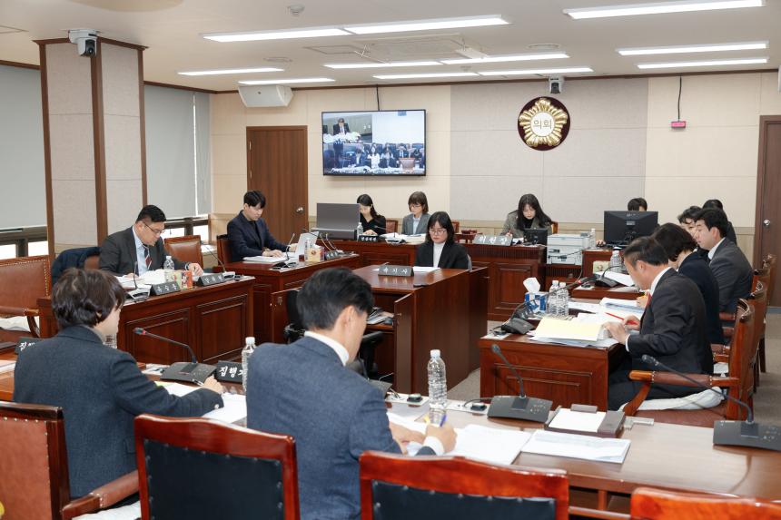 제266회 영등포구의회 제2차 정례회 사회건설위원회 예산안심사