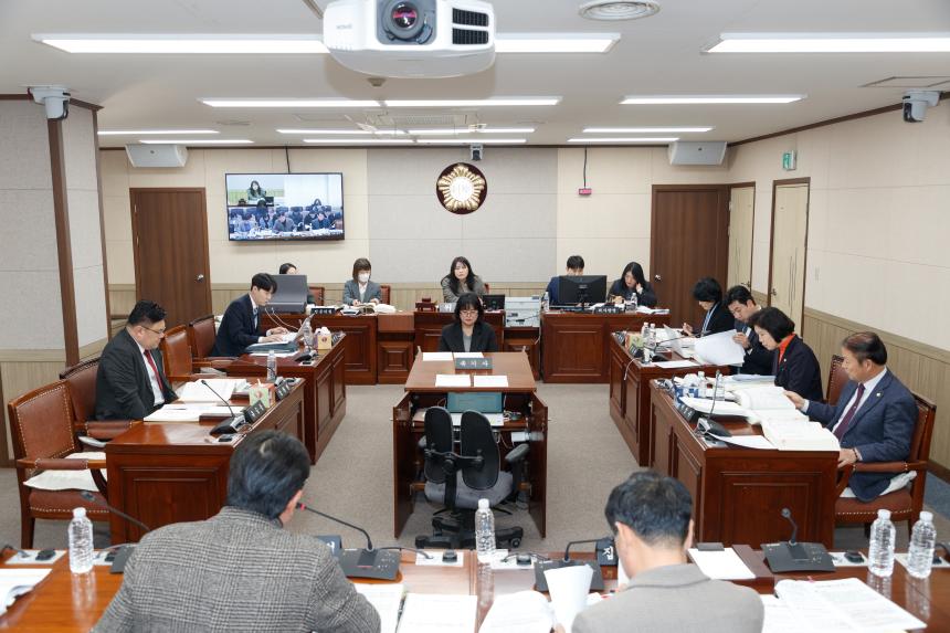 제266회 영등포구의회 제2차 정례회 사회건설위원회 예산안심사