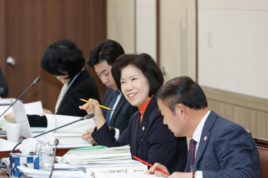 제266회 영등포구의회 제2차 정례회 사회건설위원회 예산안심사